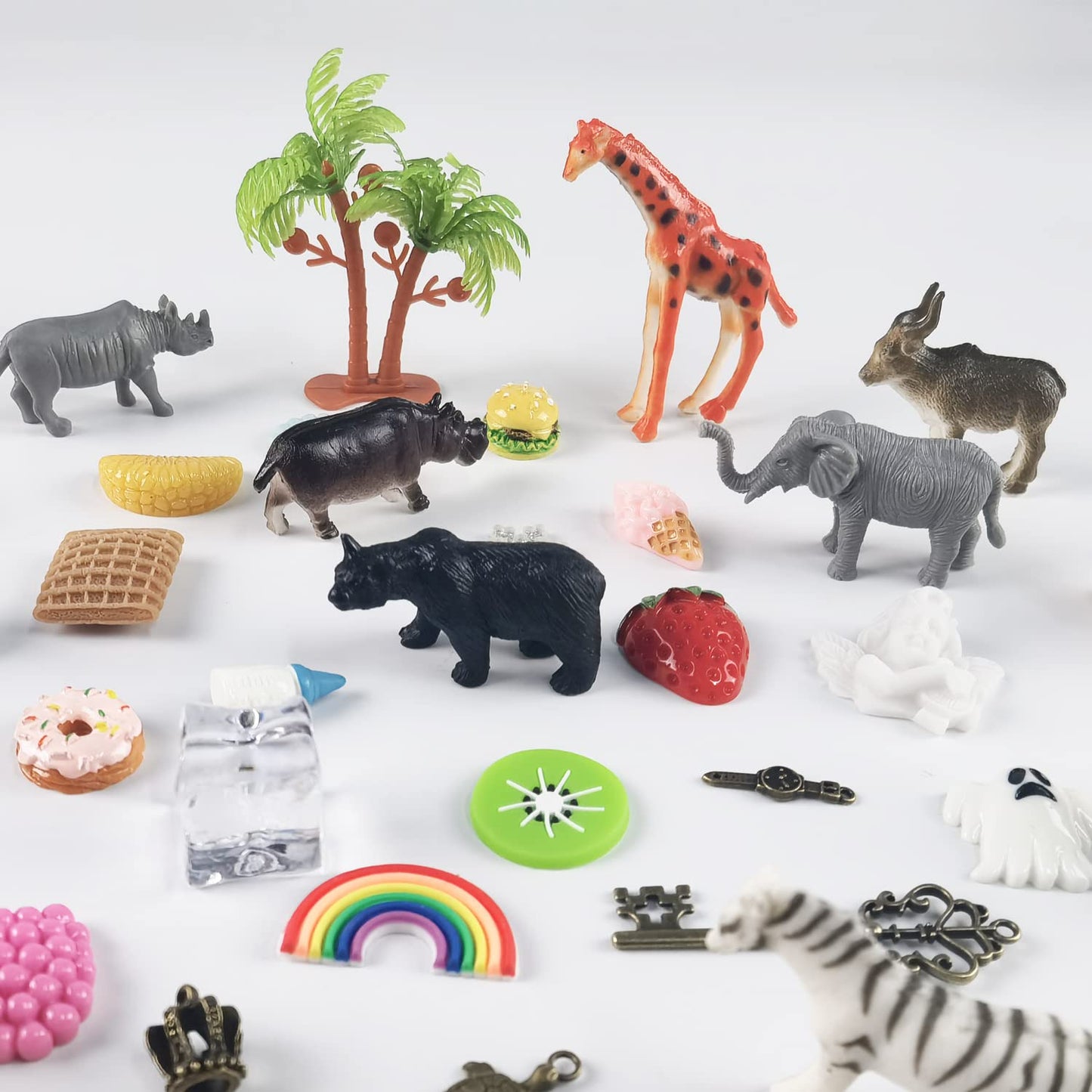 Montessori Language Miniatures Objects
