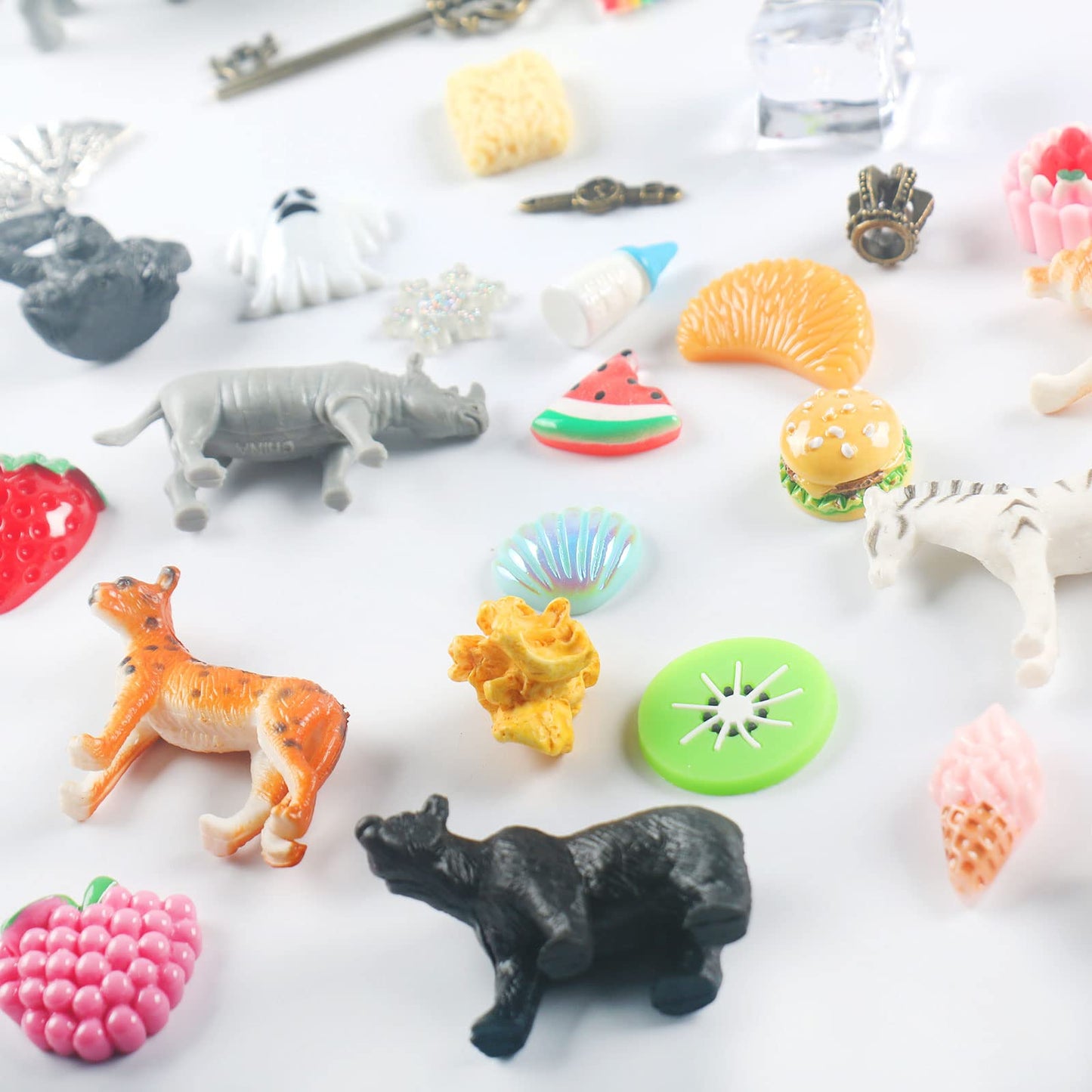 Montessori Language Miniatures Objects